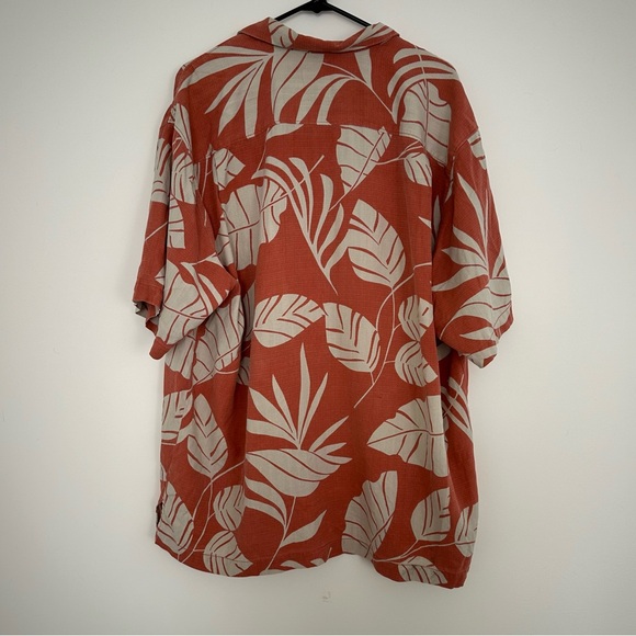 Tommy Bahama Silk Hawaiian Shirt Size XL - Picture 9 of 9